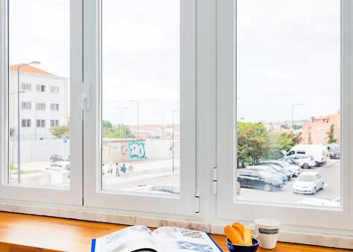 Graca's Urban Elegance